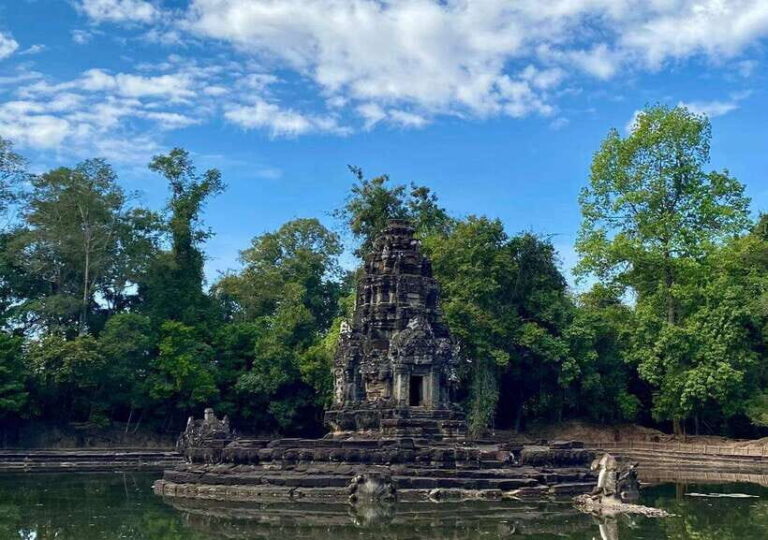 Angkor Wat Big Circle Private Car Tour in Siem Reap - Who This Tour Is Best For