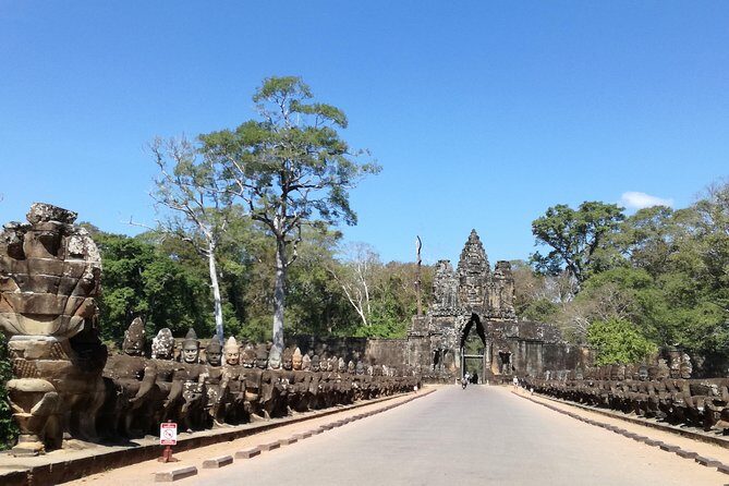Angkor Wat & Floating Village 3-Day Private Tour - Who Should Consider This Tour?