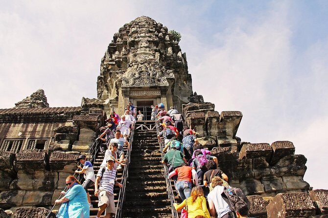 Angkor Wat Private Day Tour from Siem Reap - From Siem Reap to Angkor Wat: The Journey Begins