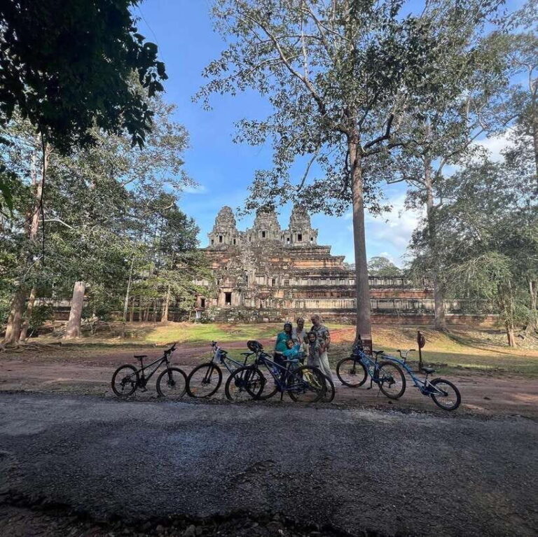 Angkor Wat Sunrise Bike Tour With Lunch Included - Why This Tour Is a Great Value