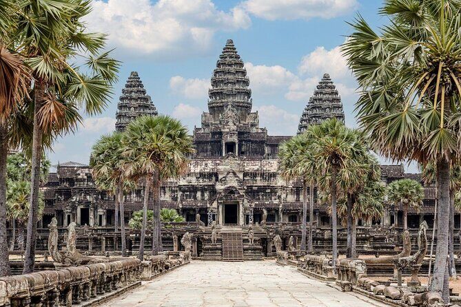 Angkor Wat Sunrise Tour - Key Points
