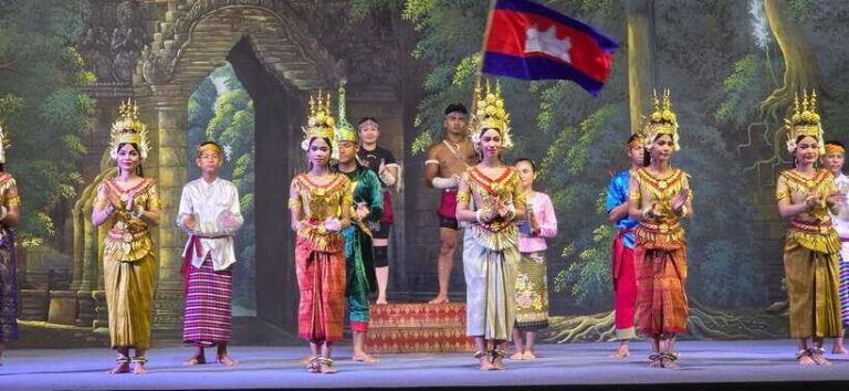 Apsara Performance Including Buffet Dinner & Hotel Pick up - Authenticity and Value
