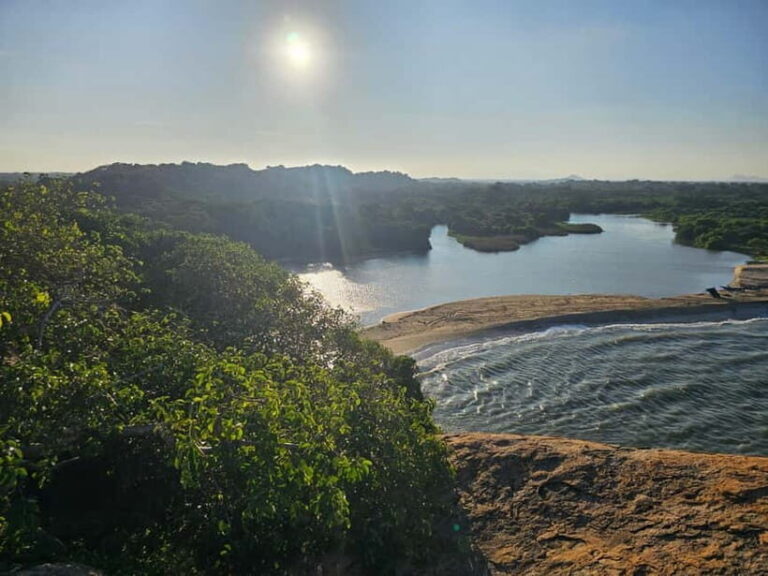Arugam Bay: Elephant Rock Sunrise or Sunset Tour with Meals - The Experience: Why It Matters