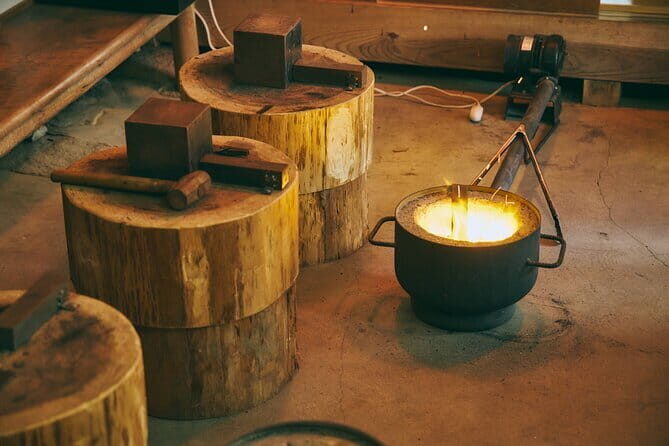 Authentic Knife Making Experience at a Blacksmith in Kyoto - Practical Details: What to Expect