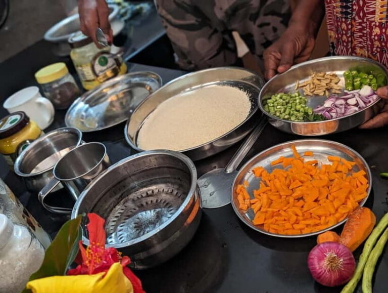 Authentic local vegetarian Kerala cooking class in Wayanad - What to Expect on Your Kerala Cooking Adventure