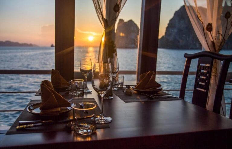 Bai Tu Long Bay 2 Days 1 Night With Renea Cruise - What Sets This Tour Apart