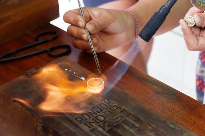 Bali - Silver Jewelry Making Class - Why Travelers Love This Tour: Authenticity and Expertise