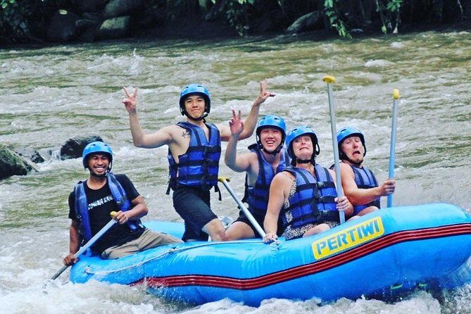 Bali White Water Rafting Ubud Ayung river rafting - Post-Rafting Comforts and Amenities
