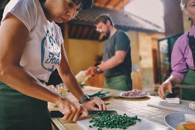 Balinese Cooking class with traditional morning market visit - Who Will Love This Experience?