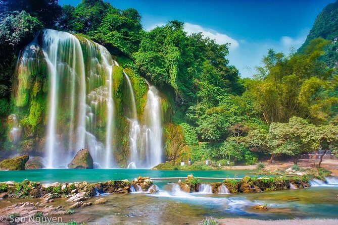 Ban Gioc Waterfall 2D1N From Hanoi Including Nguom Ngao Cave - Analyzing the Tour’s Value