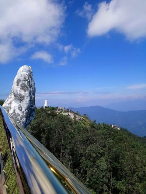 Bana hill-Golden Bridge with ticket, guide, lunch &transfer - Analyzing the Value