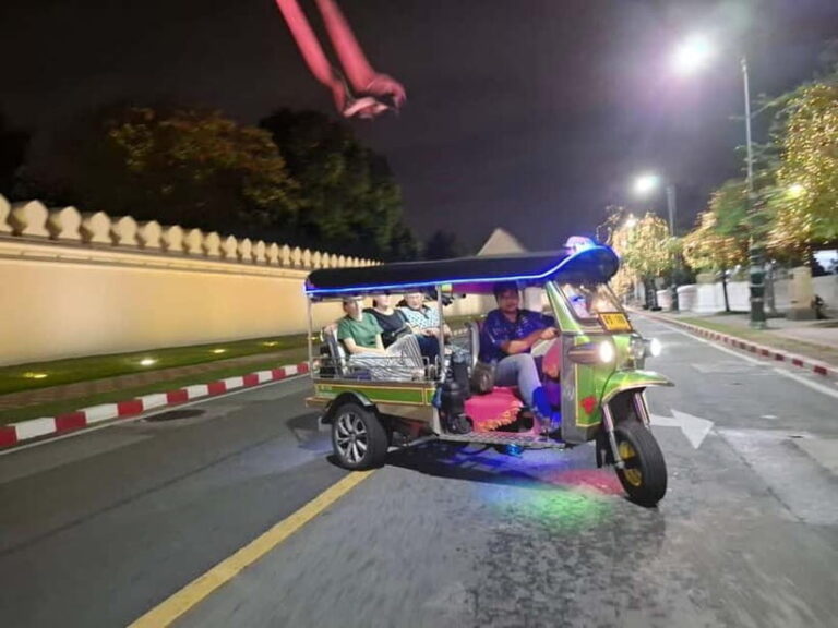 Bangkok: 2-hour Old City Night Food Tasting on CHOB TUK TUK - What Makes This Tour Stand Out?