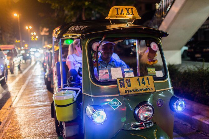 Bangkok by Night: Temples, Markets and Food Tuk-Tuk Tour - Why This Tour Offers Great Value