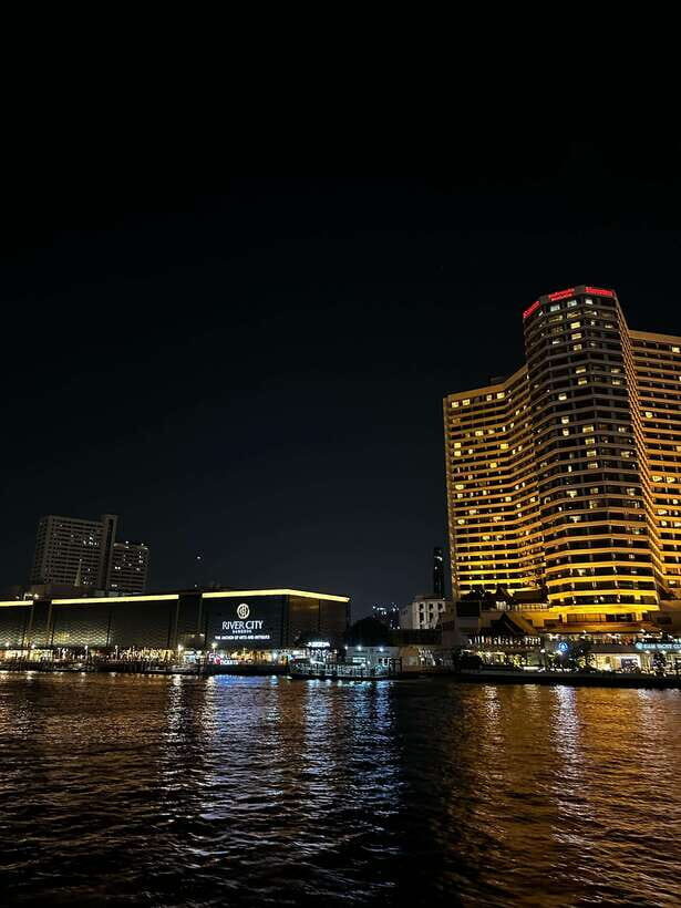 Bangkok: Chao Phraya River Cruise with Indian Buffet Dinner - What’s Included and What’s Not