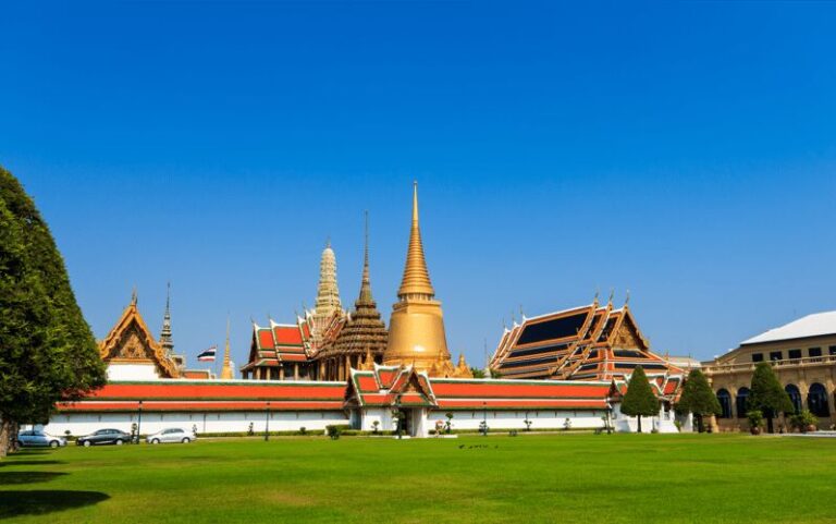 Bangkok: Grand Palace Skip-the-Line Entry Ticket - Who Should Consider This Tour?