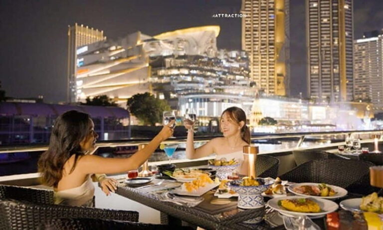 Bangkok: Luxury Dinner Cruise on Chao Phraya River - What You Can Expect