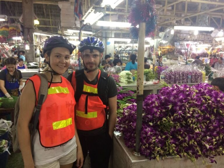 Bangkok: Night Bike Ride and Dinner at a Local Restaurant - How This Tour Adds Value and What to Expect