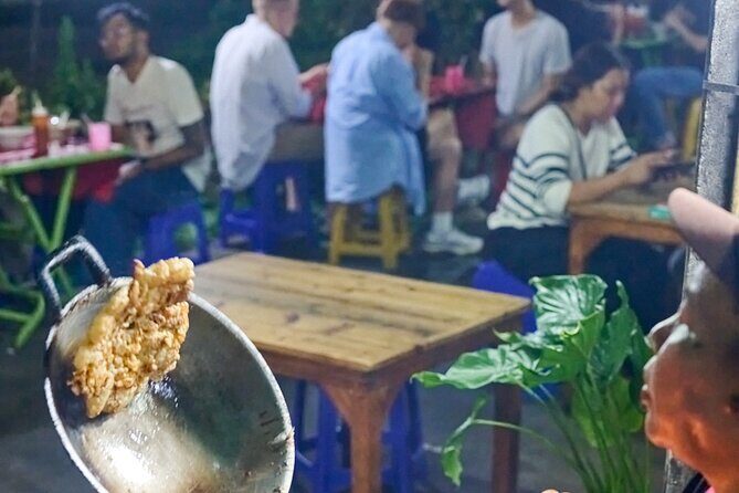 Bangkok Night Eats by Tuk Tuk - Hotel-pickup & Dinner - What Makes This Tour Stand Out?
