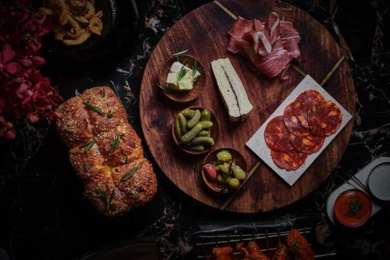 Bangkok: Penthouse Bar+Grill Rooftop at Park Hyatt level 36 - The Food: A Focus on Quality and Flavor