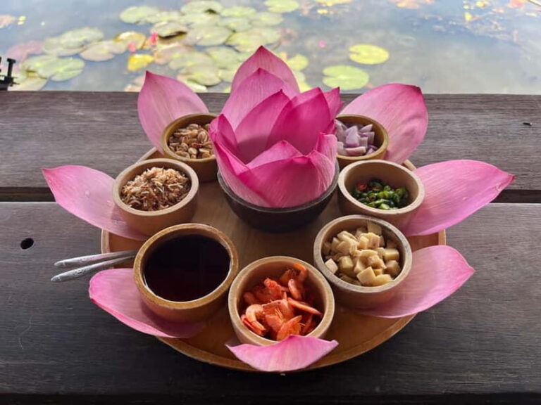 Bangkok: Red Lotus Pond & Thonburi Market - Practical Details and Considerations