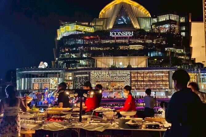Bangkok Sawasdee Chaophraya Dinner Cruise from ICONSIAM - What Makes the Views Special