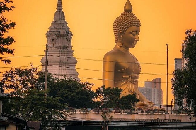 Bangkok : Sunset Food tour by Tuk Tuk boat with big Buddha view - Practical Details and Traveler Tips