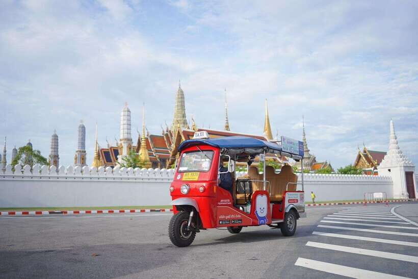 Bangkok: Tuk Tuk Day Pass App & Boat Chao Phraya River - Why This Tour Works for Different Travelers