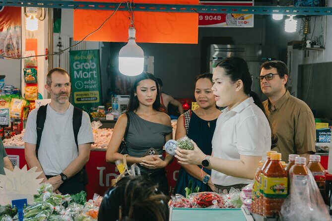 Bangkok Udomsuk Thai Cooking Class with local market tour - Who Is This Tour Best For?