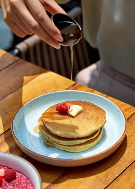 Bangkok: Weekend Breakfast Buffet at W Bangkok - The Atmosphere: Stylish, Lively, and Comfortable