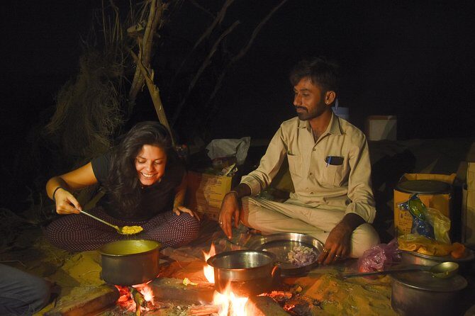 Become a Desert Nomad Overnight Camel Safari in the Wild - Night Under the Stars or Cozy Tent?