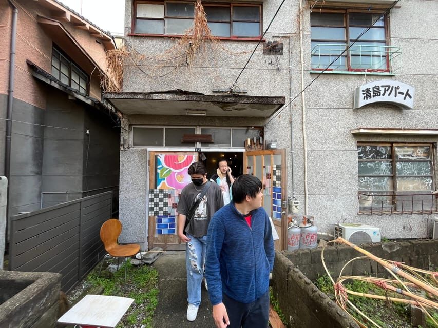Become a local! A Walking Tour of Arts, Crafts&Onsen Culture - Who Should Consider This Tour?