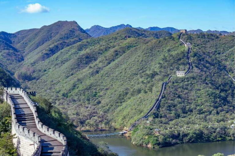 Beijing: Huanghuacheng Lakeside Great Wall Bus/Private Tour - An In-Depth Look at the Huanghuacheng Experience