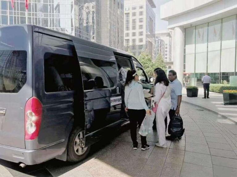 Beijing: Jinshanling Gt Wall Trip, Depart 7:30 Bus w/ Ticket - What Makes This Tour Stand Out