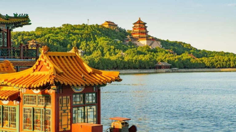 Beijing: Mutianyu GreatWall and Summer Palace Guided Tour - A Closer Look at the Tour Experience
