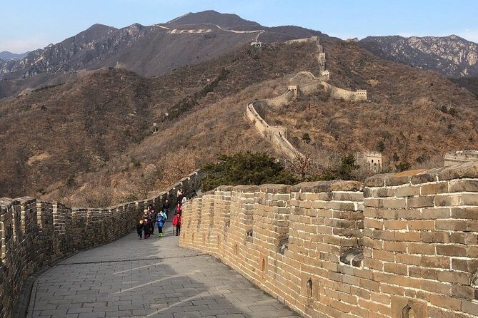 Beijing Private Day Tour of Forbidden City and Great Wall at Mutianyu - Conquering the Mutianyu Great Wall: Less Crowded, More Scenic