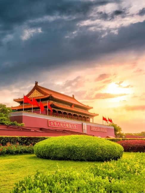 Beijing:Tiananmen Square tickets with guide(optional) - The Experience of Guided Tours vs. Self-Guided Visits