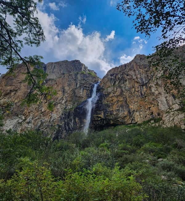 Belogorka Waterfall Day Trip from Bishkek Private Eco Tour - The Journey from Bishkek to Belogorka: What to Expect