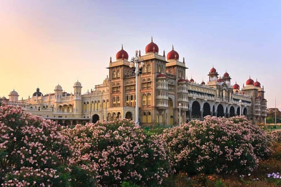 Bengaluru, Mysore, & Ooty: 6-Day Sightseeing Tour - A Day-by-Day Breakdown of the Tour