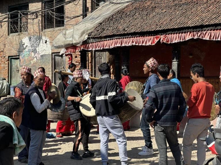 Best of Kathmandu : Private Guide, Car & Personalized Tour - Detailed Breakdown of the Itinerary