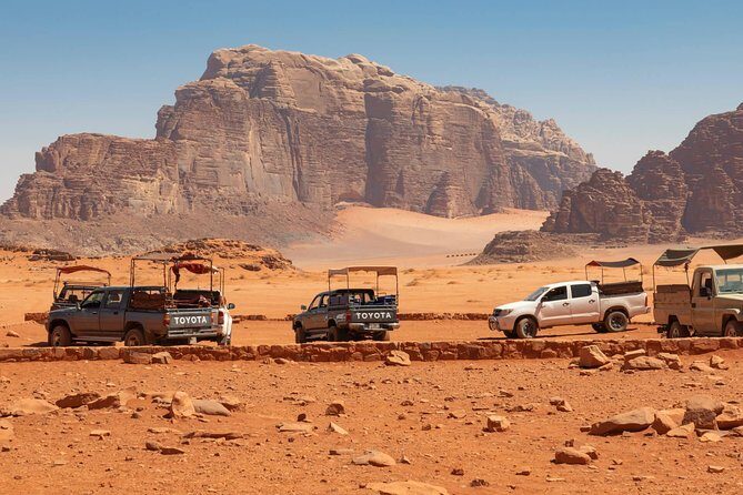 Best of Wadi Rum | Full day Jeep tour + Sleep under the stars | Pack all-in - The Sum Up