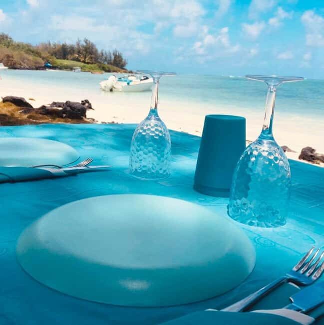 Blue bay: boat trip for ile au cerf (5 islands, barbecue) - The Authenticity and Atmosphere