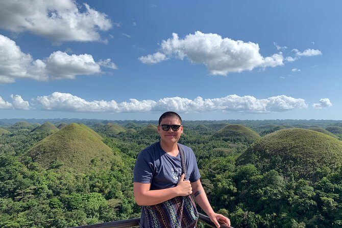 Bohol Chocolate Hills & Tarsiers with roundtrip ferry from Cebu - Tarsier Sanctuary: Tiny Primates in a Natural Setting
