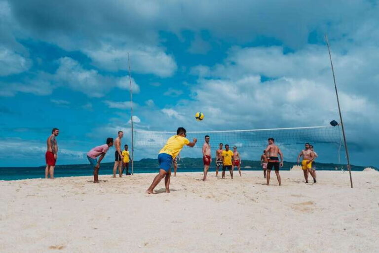 Boracay: Island Hopping & Cliff Jumping by Haqqy Life - Authentic Feedback from Participants