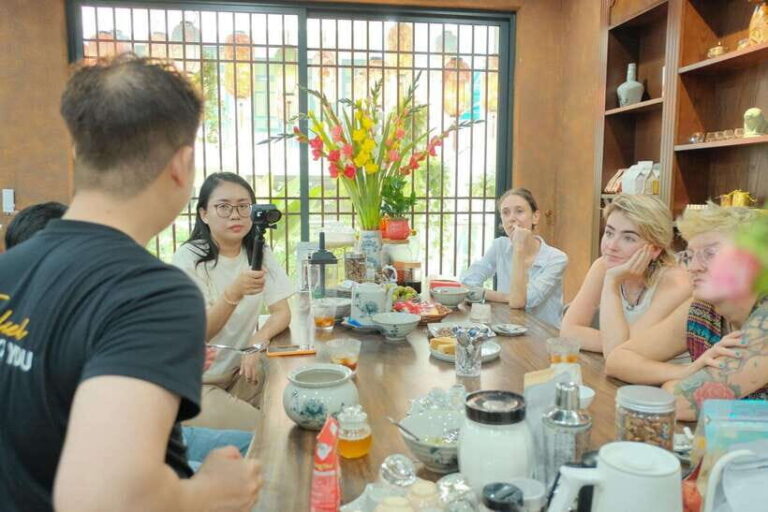 Brews & Bites: Hanoi Coffee Workshop with Traditional Meal - Detailed Breakdown of the Itinerary