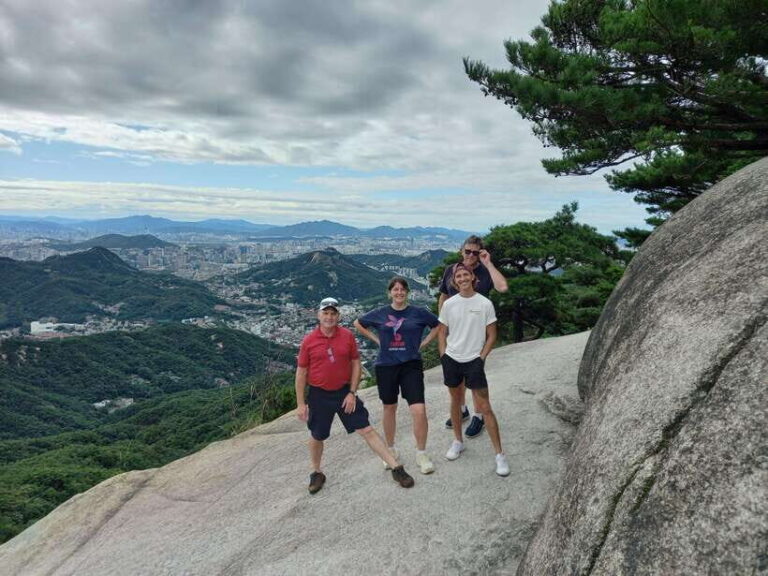 Bukhansan Mt. hiking & culture tour - 8 hours - What Makes This Tour Stand Out?