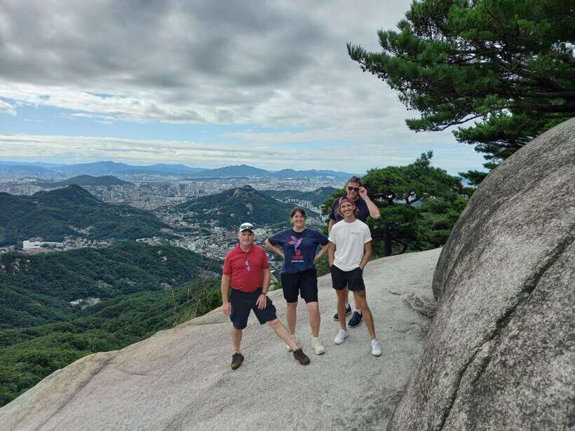 Bukhansan Mt. hiking & culture tour - 8 hours - What Makes This Tour Stand Out?