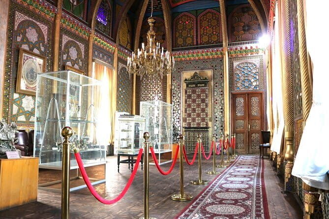 Bukhara: Tour Outside of Old Town. Guide with Transportation - Analyzing the Value
