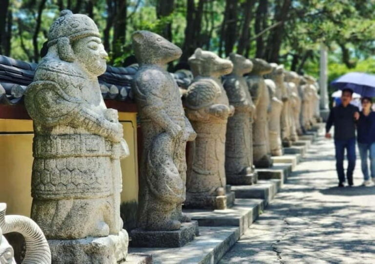 Busan: Full-Day Tour Unmissable things to do in Busan - Relaxing by the Sea at Haeundae Blueline Park