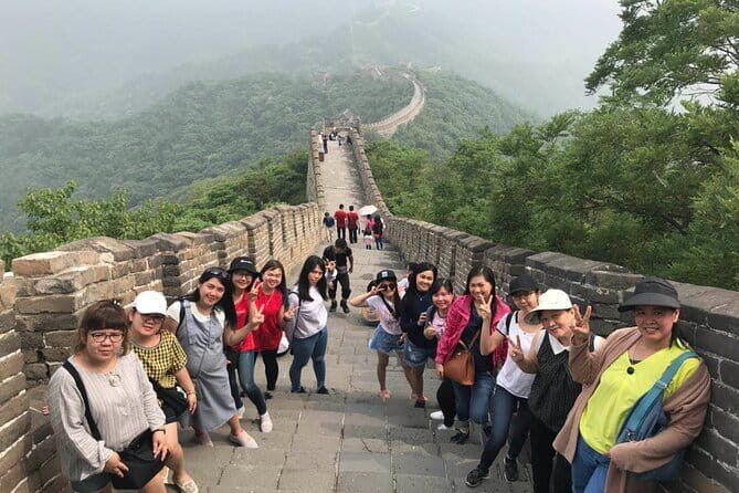 BusDa:Mutianyu Great Wall Bus Tour 8/9/10AM - Getting to the Great Wall: The Itinerary Breakdown
