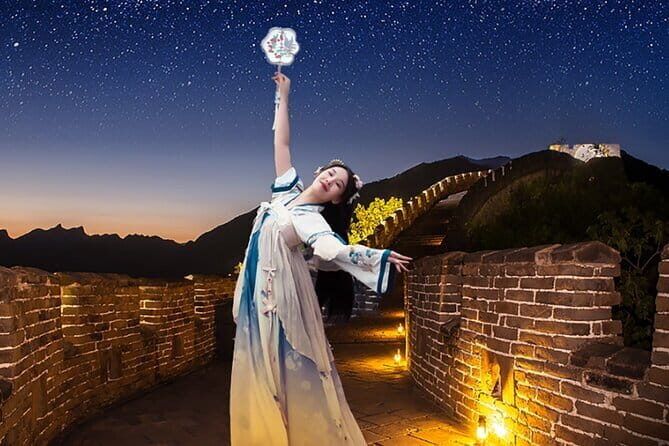 BusDa:Mutianyu Great Wall Night Tour by Bus - Arriving at Mutianyu and Ticket Collection